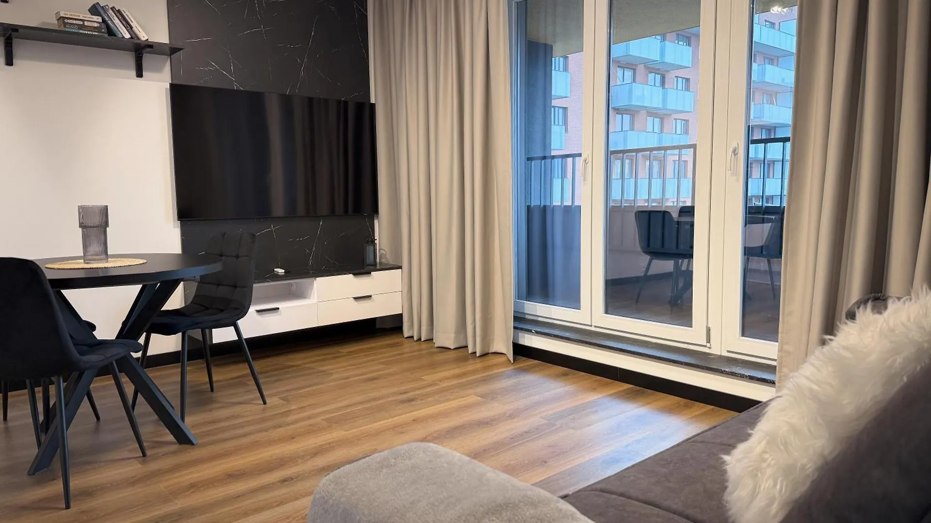 Nomirent - Apartamenty Kepa Mieszczanska 브로츠와프 0*,  폴란드